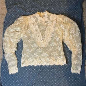 Lace vintage 80s top high collar button back puffed sleeve